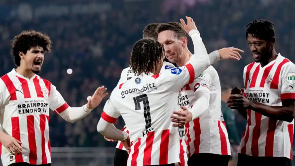 El PSV es goleado en el clásico